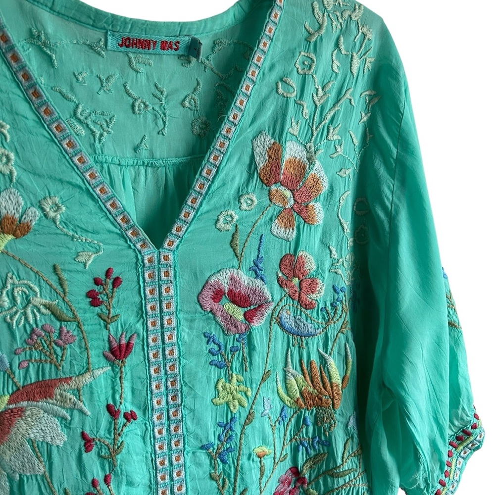Johnny Was Cosette Blue Floral Embroidered Blouse Womens L - Picture 5 of 5